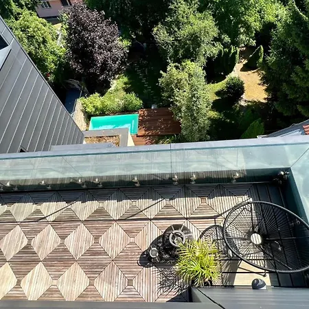 Apartment Se Saunou A Terasou S Vyhledem Na Brno